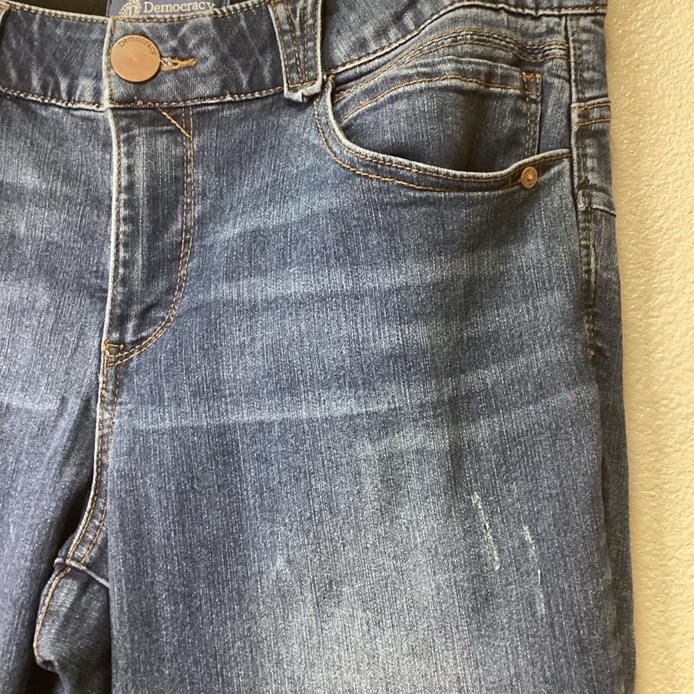 Democracy "Ab"solution Cuffed Indigo Ankle jeans - Picture 7 of 16